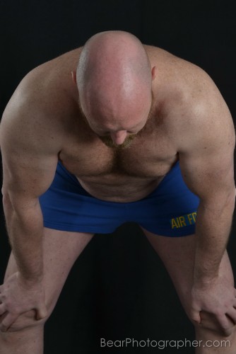 MuscleBearMEN photo project by BearPhotographer at StrongMEN.Studio