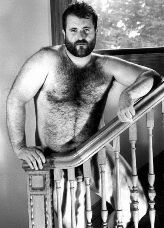 StairsMEN project - strong musclebear photography